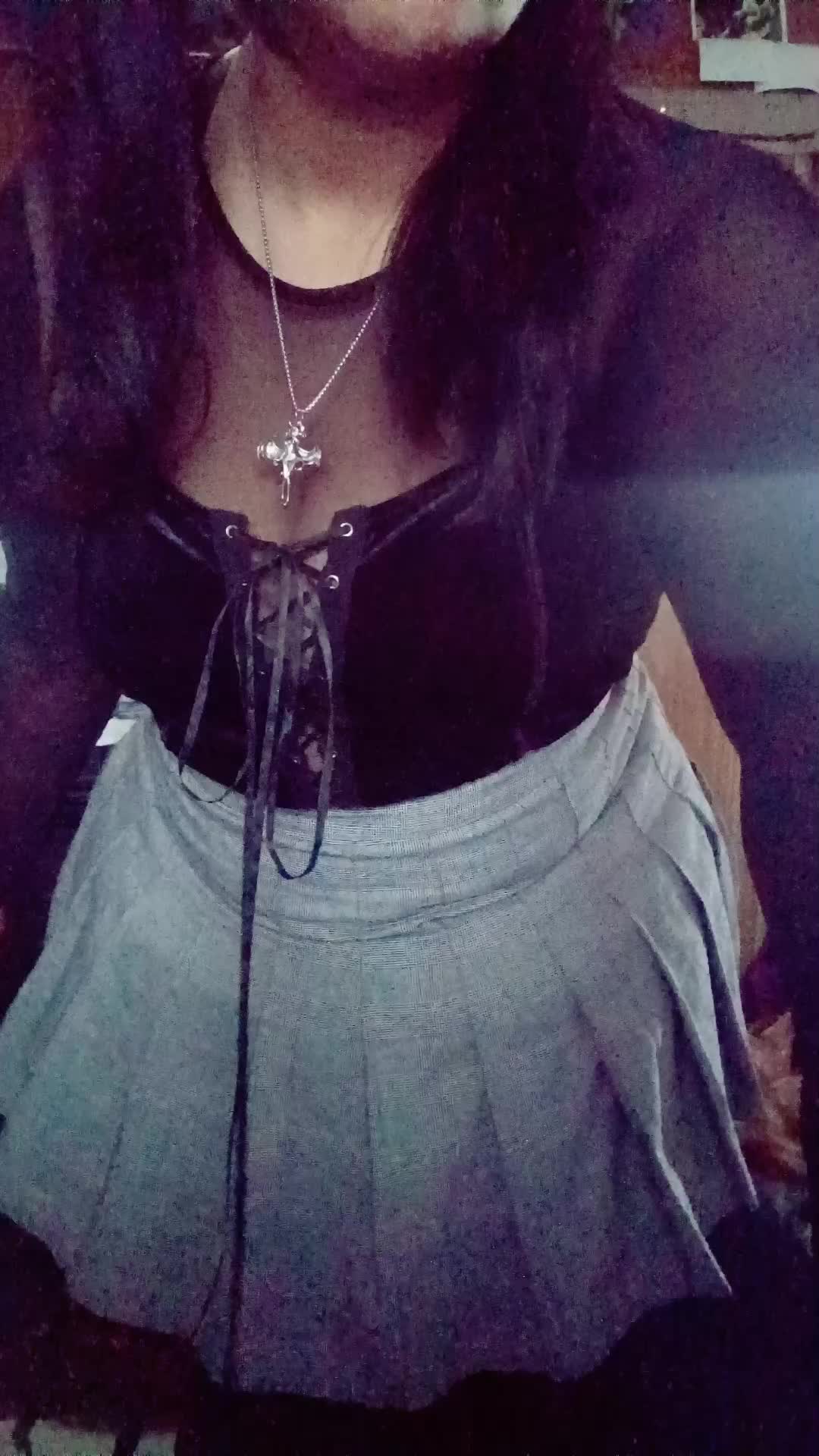 @hopelessrhia