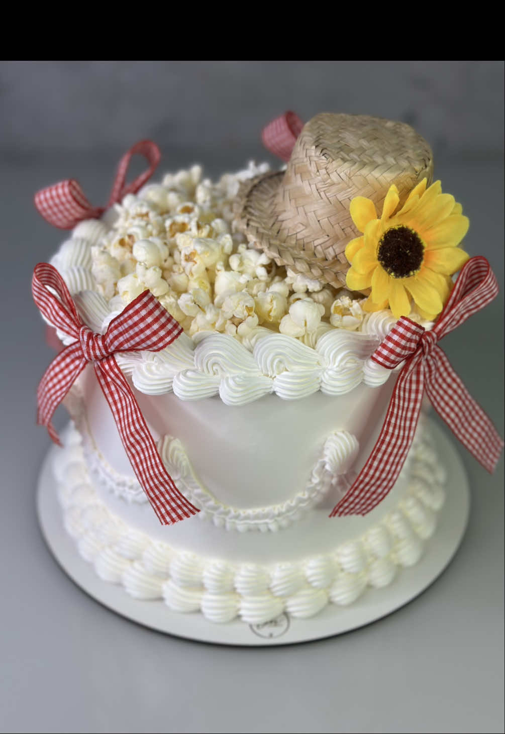 @lumendoncacakes