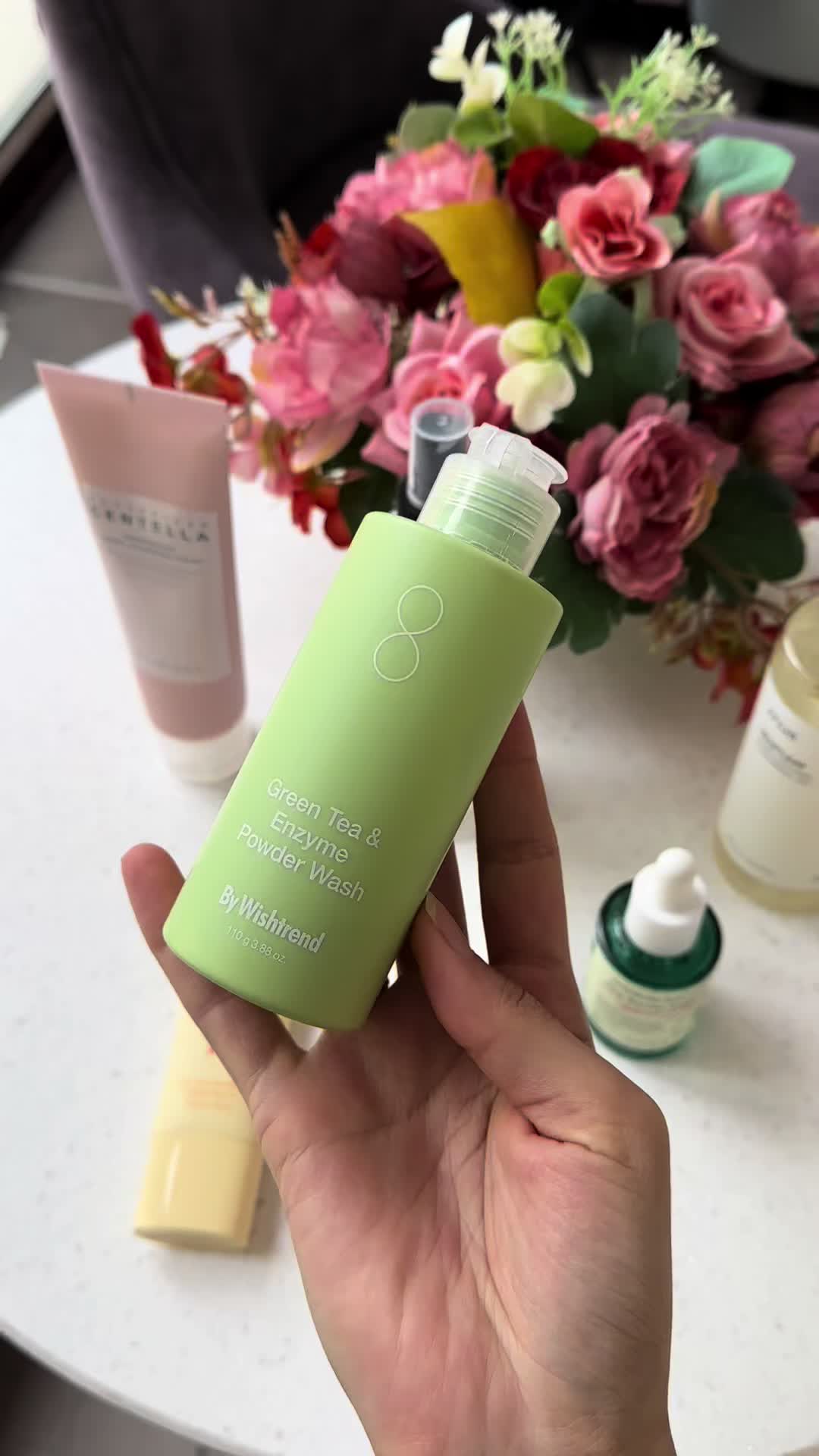 @Izzum_cosmetics