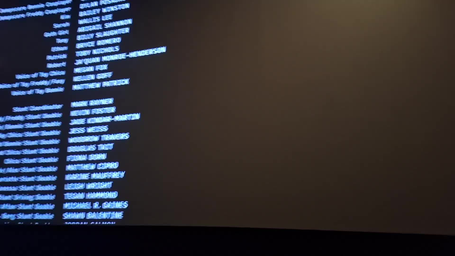 @😐