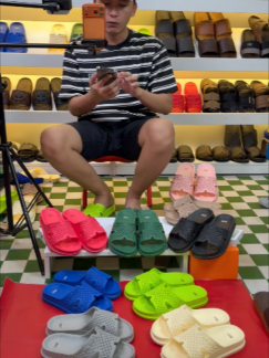 @HẬU Bán Dép
