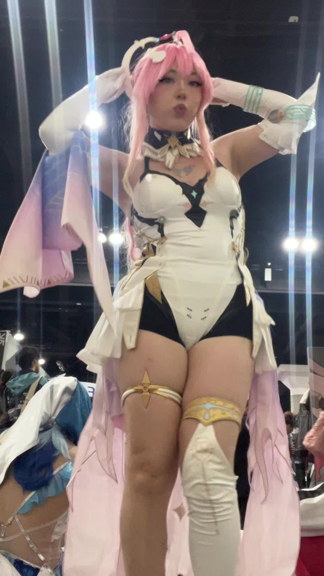 @bunnygirlmaira