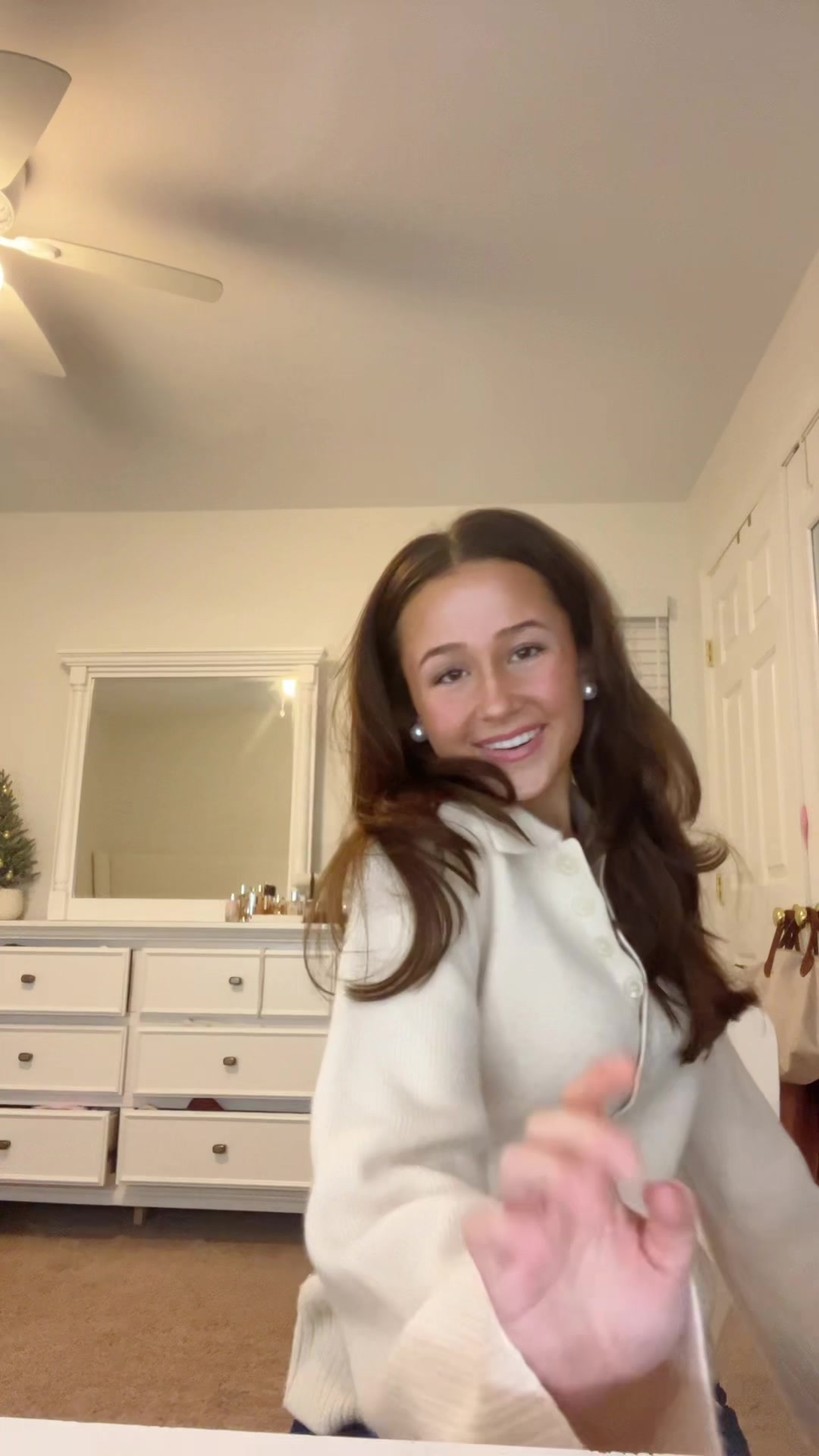 @ava g