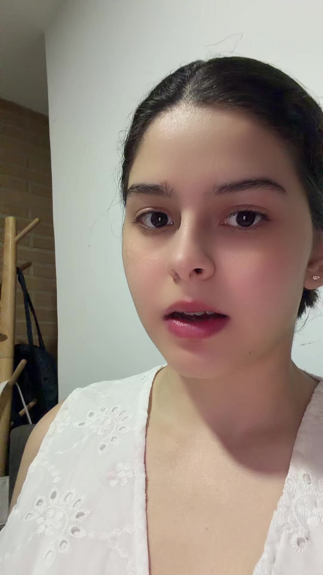 @luceroanahit