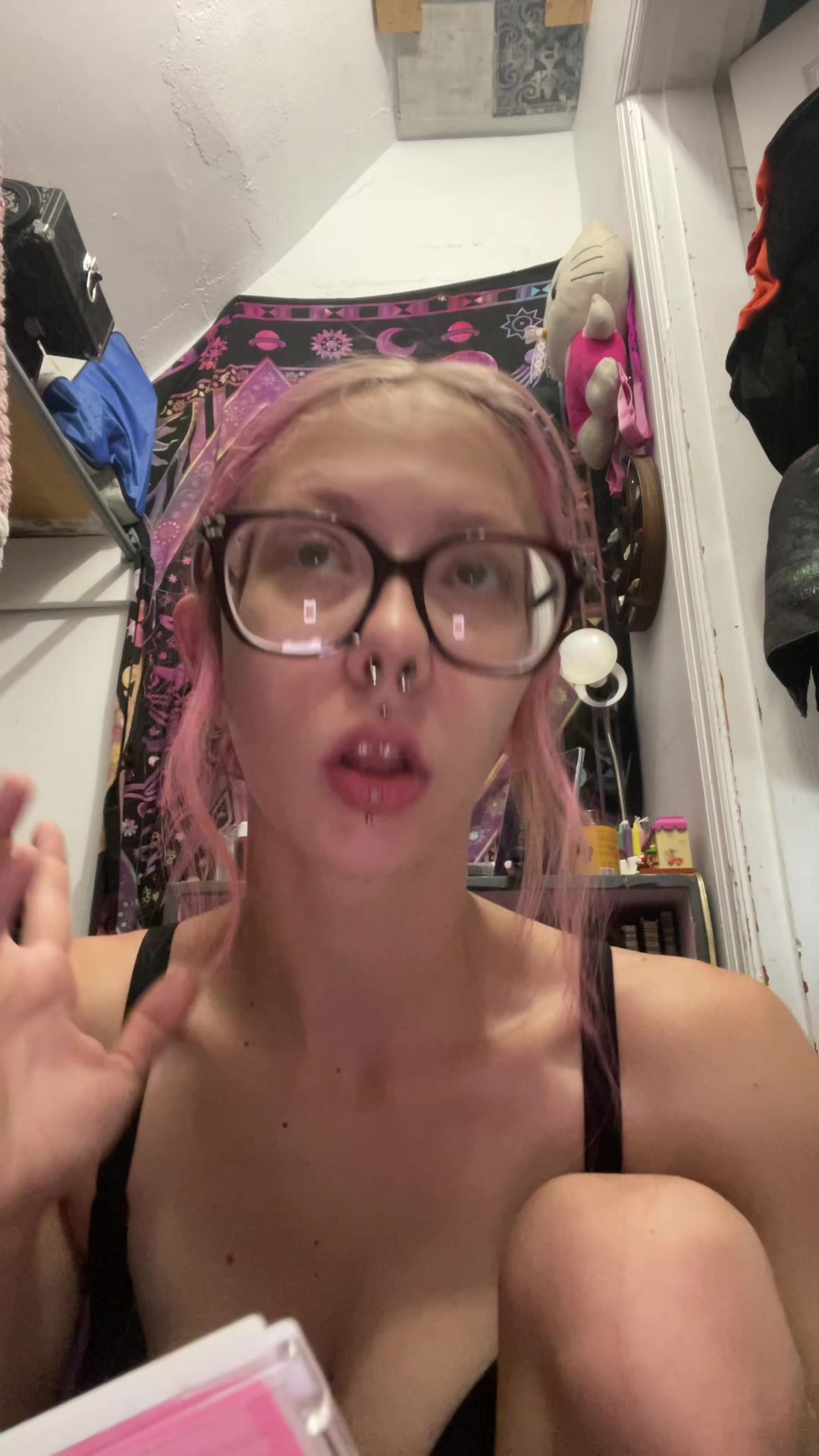 @⋆