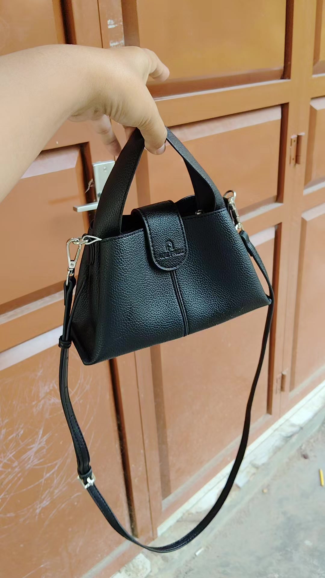 @tintinolshop11