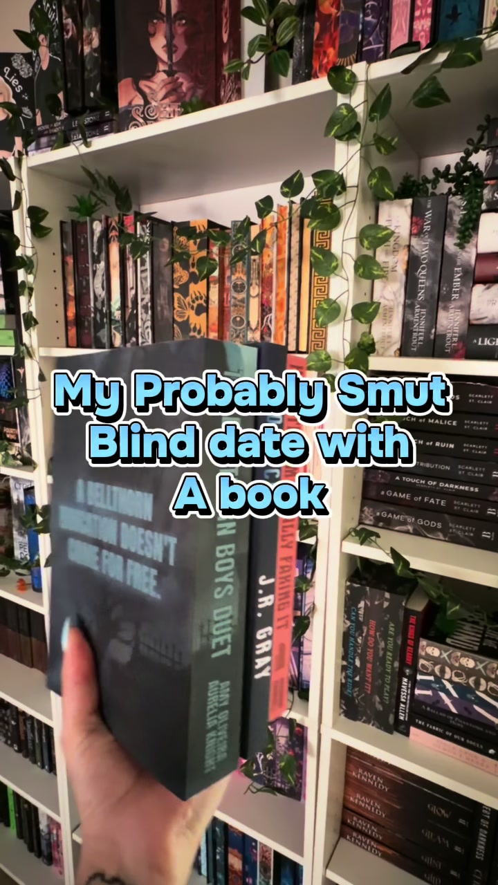 @Miranda 📚🖤
