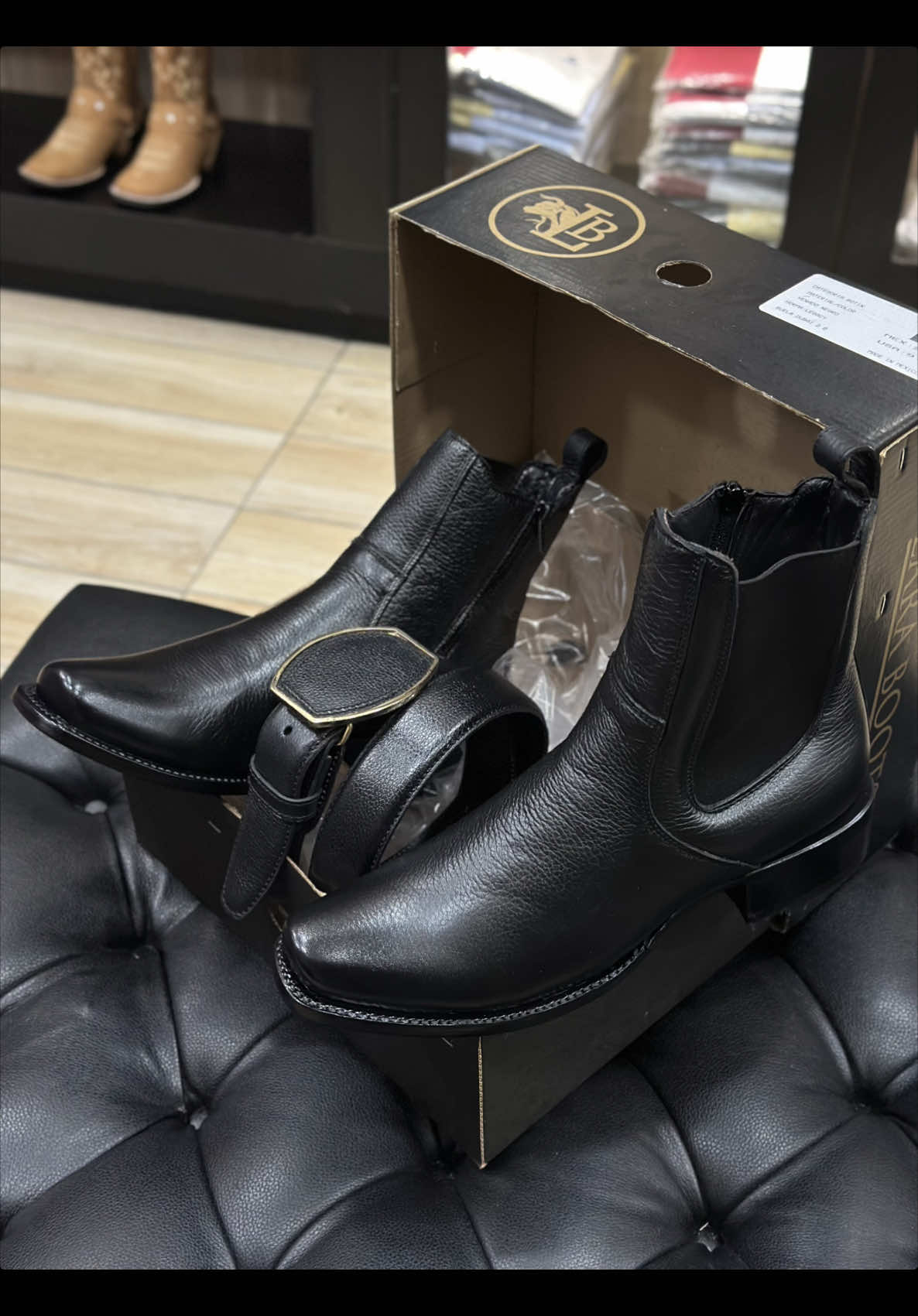 @Botas Lara boots