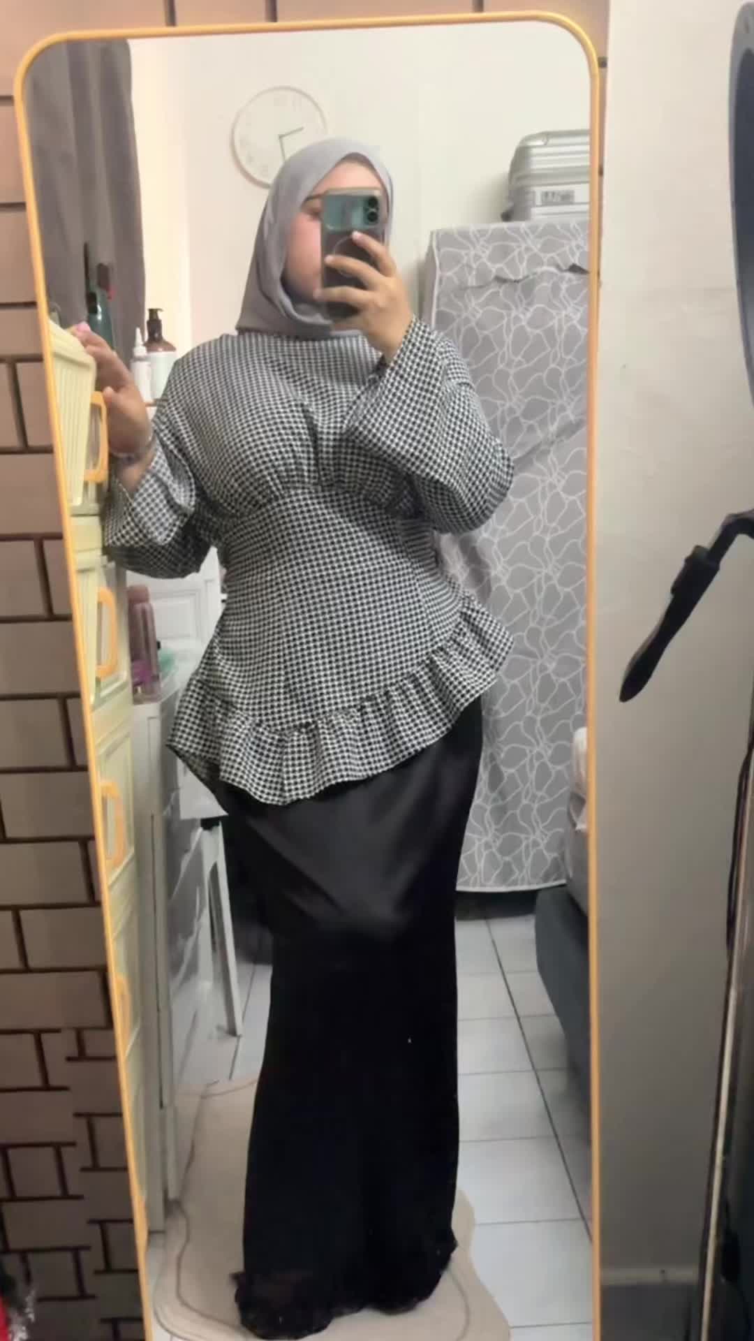 @Sarafinaamylin