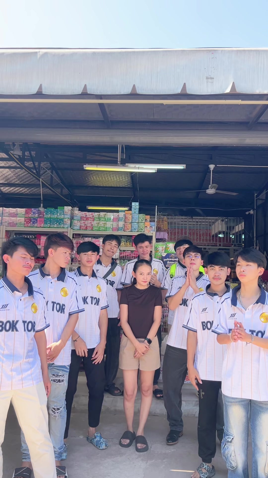 @ອ້າຍໂຊລາເຊວ