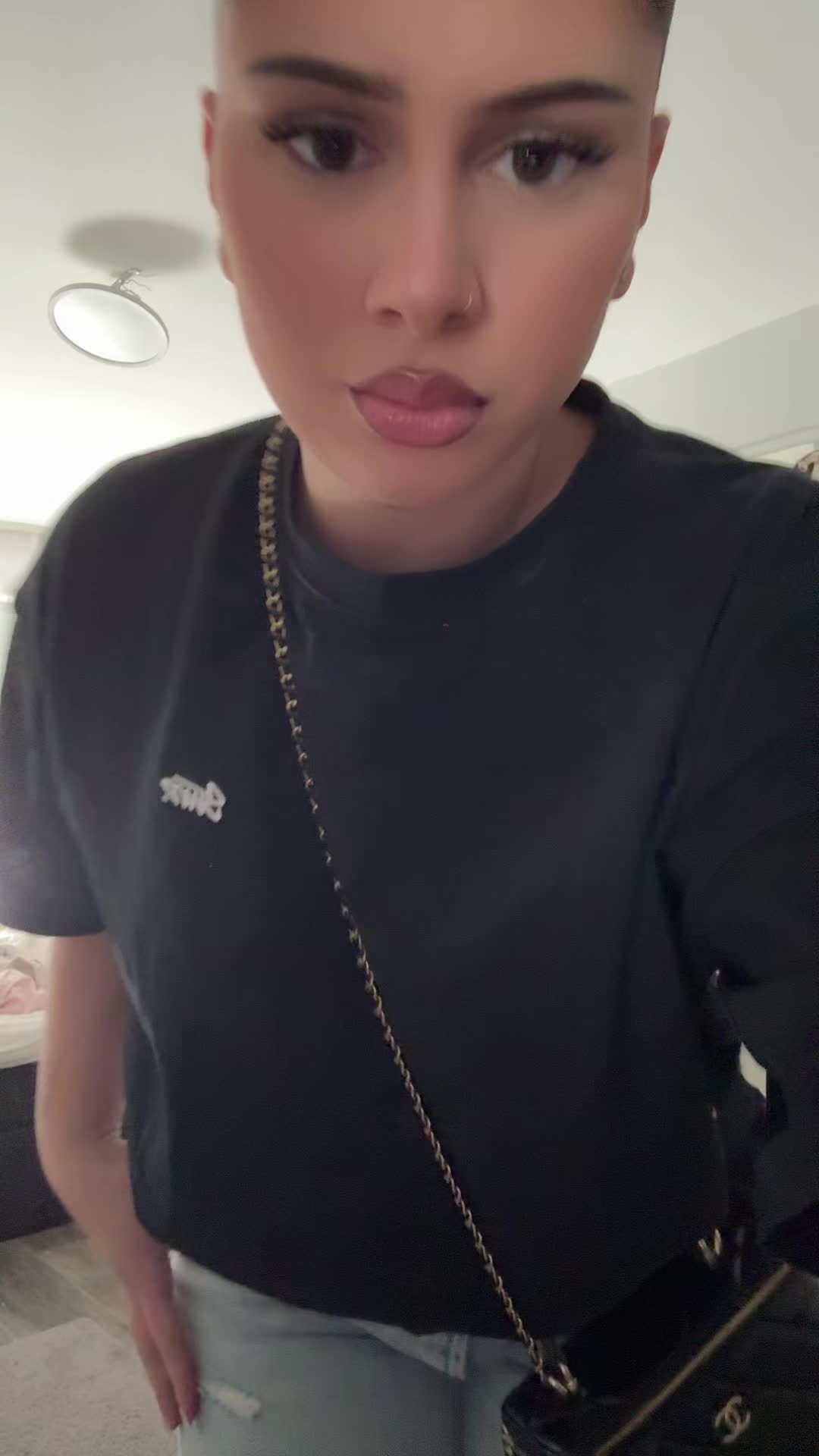 @๐ฟ ๐