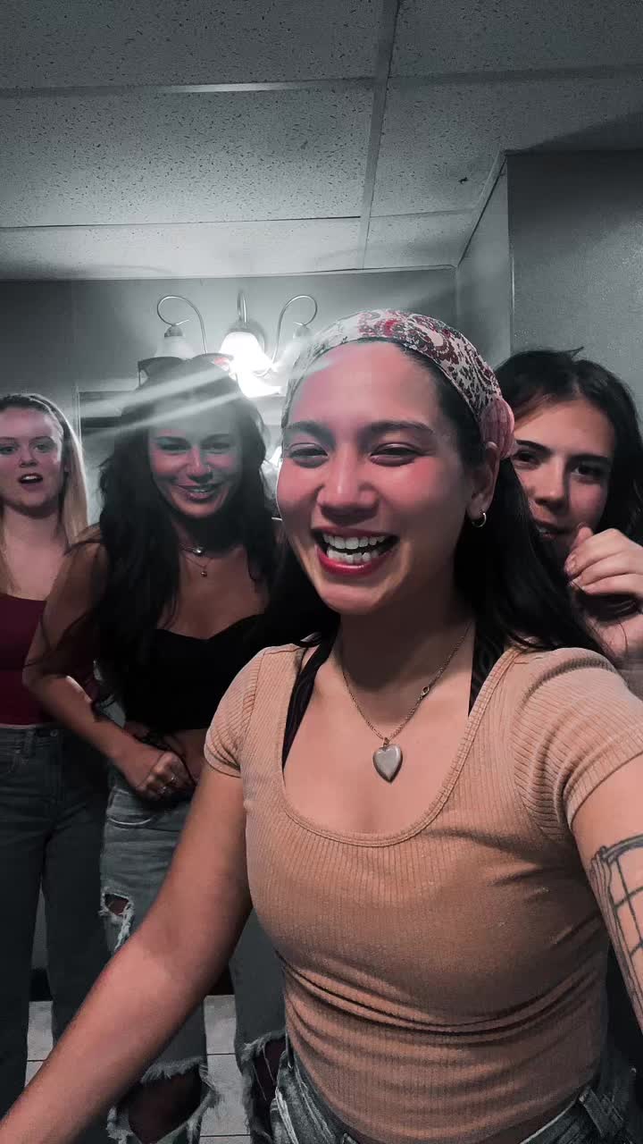 @GG