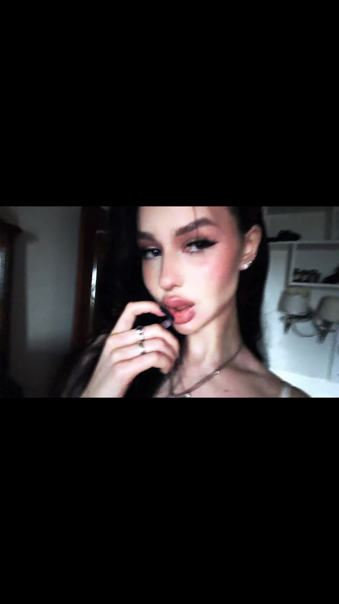 @𝗮𝗹𝗲𝗻𝗸𝗮