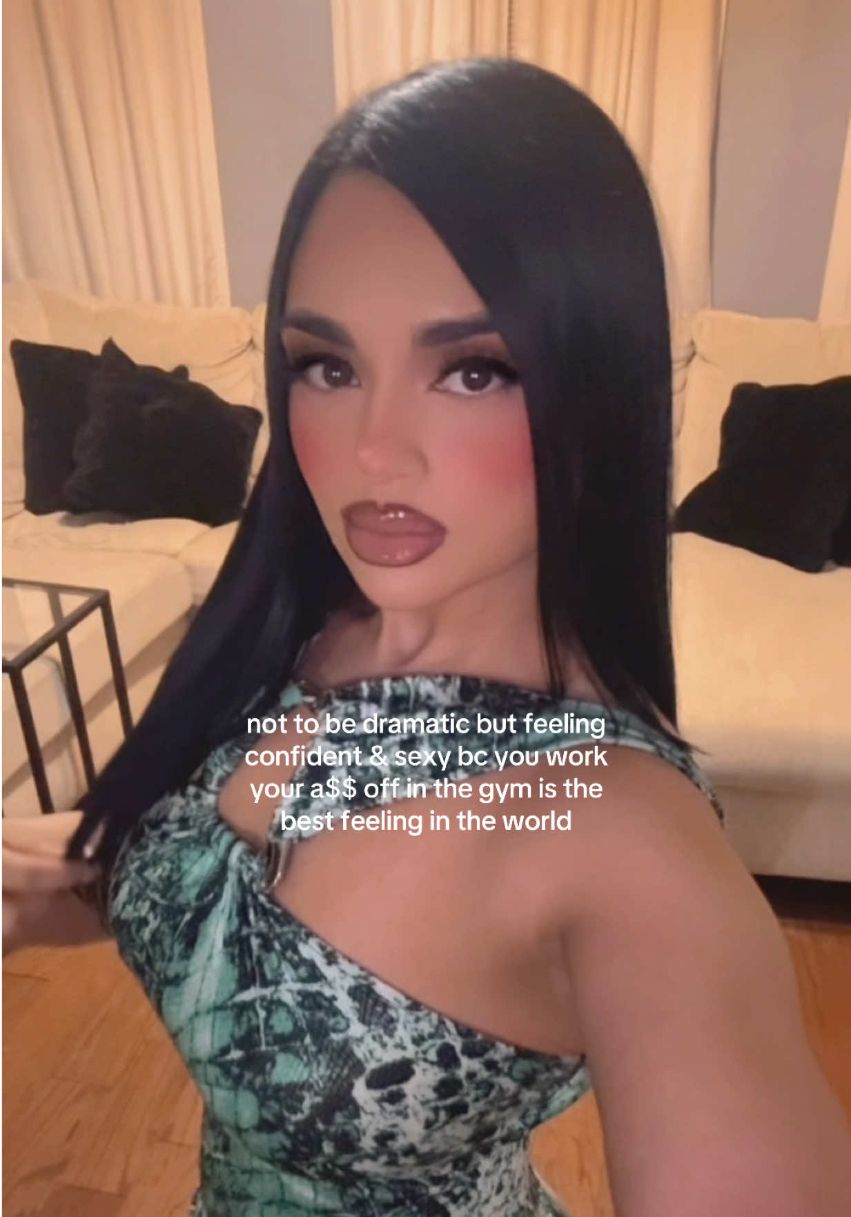 @Quiana || IG:quianarodriguez_