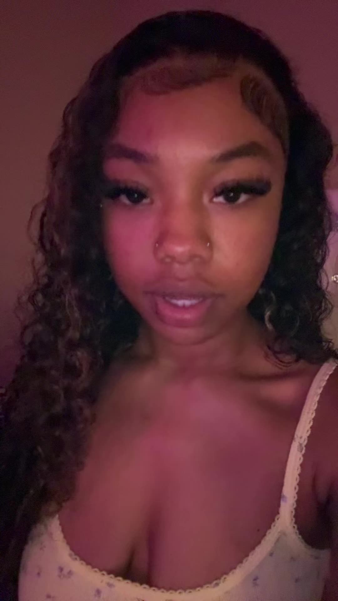 @hai bae! °❀.ೃ࿔*