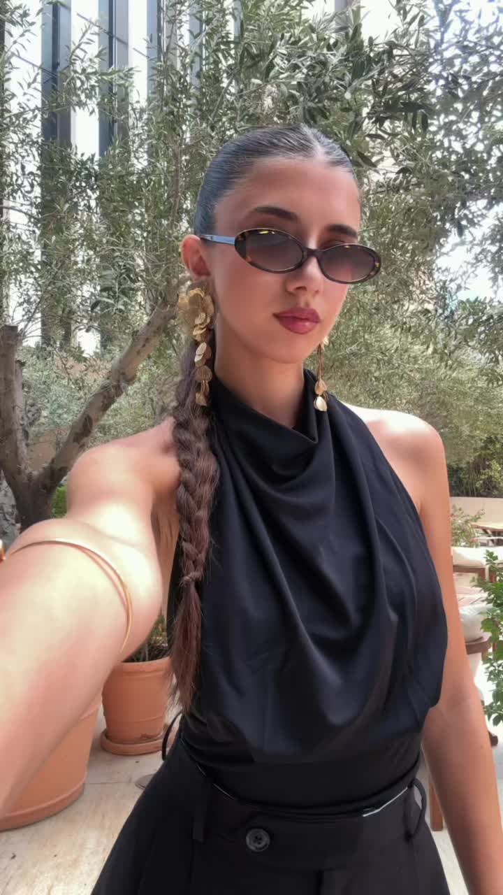 @Shirazeliaselias