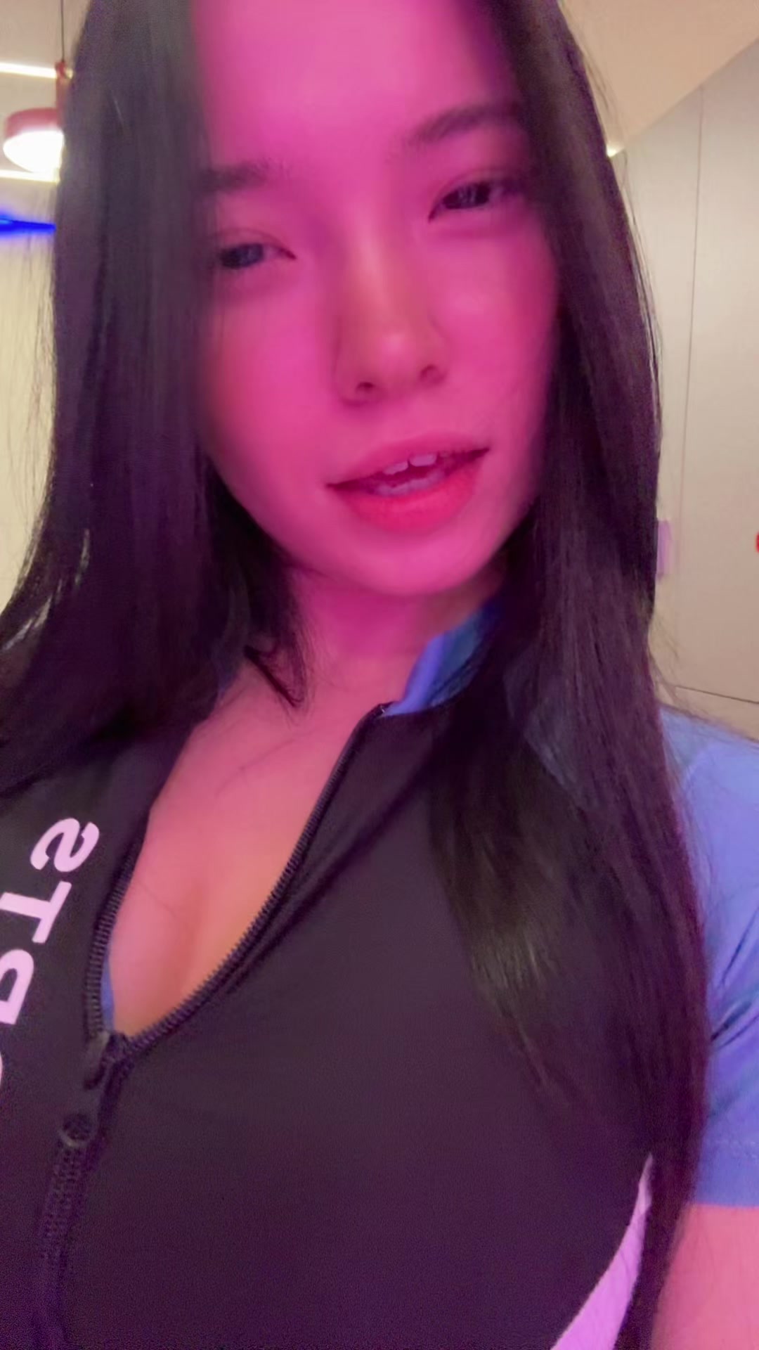 @wkwkw