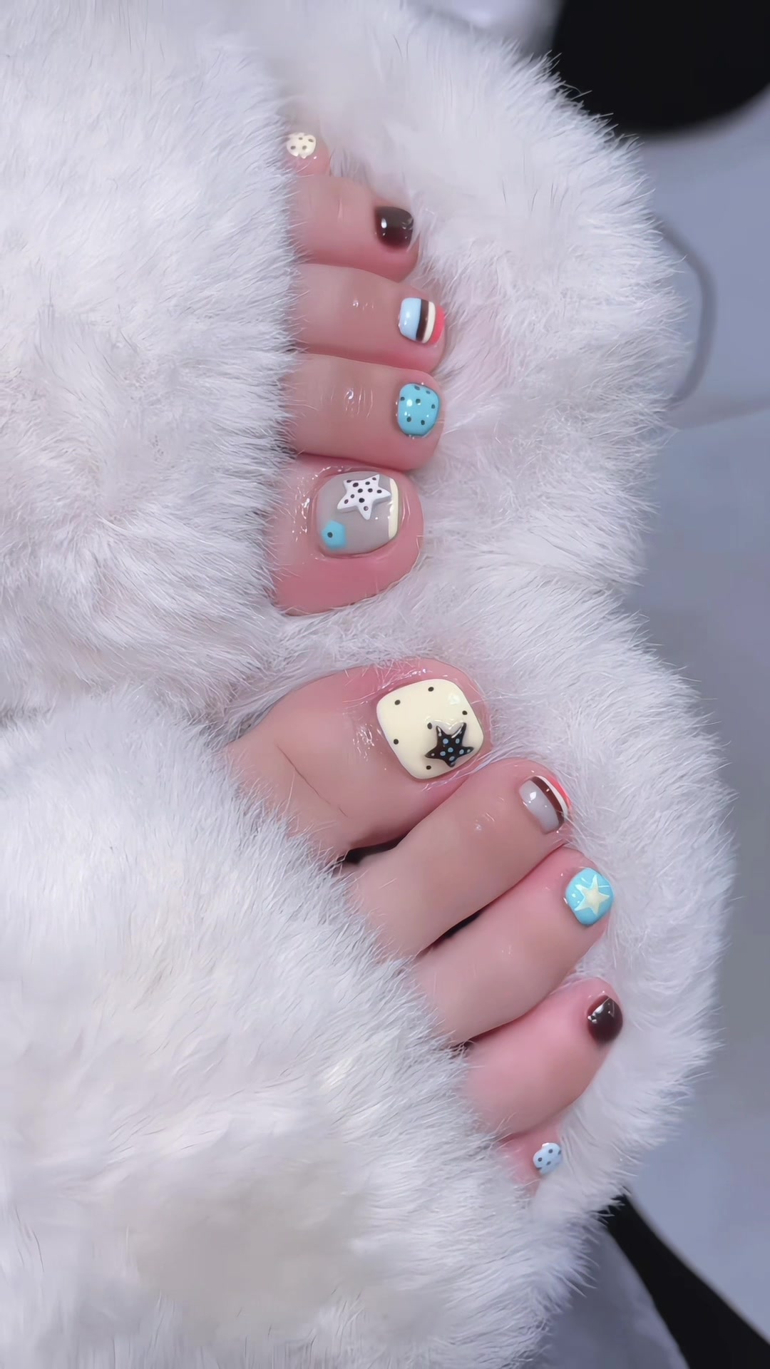 @LilyNails2902
