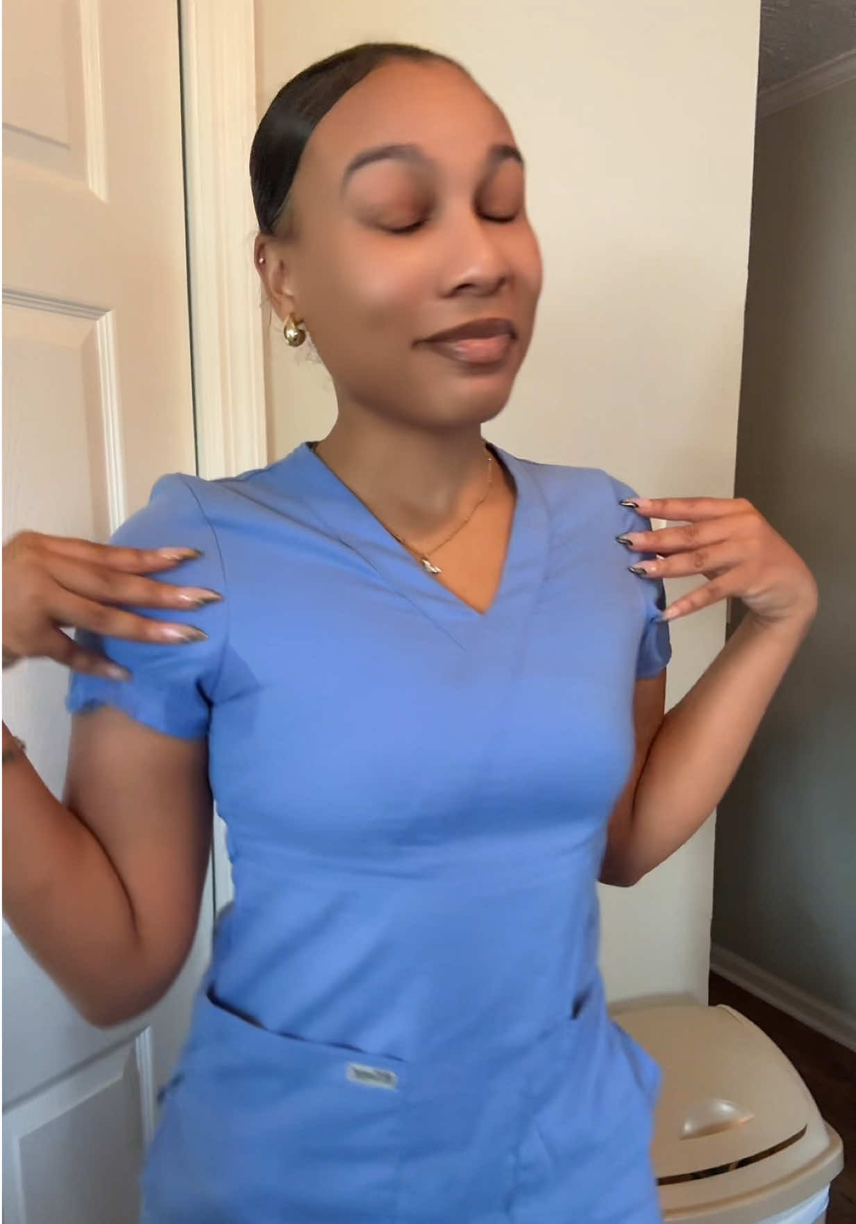 @deedessy