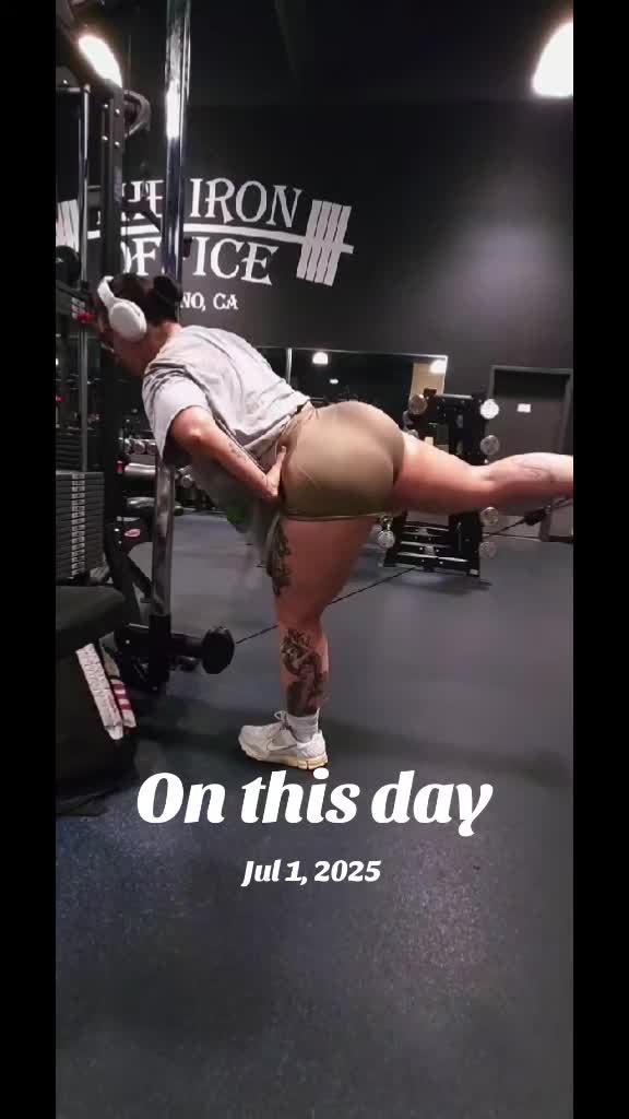 @Blk.heart.Dee