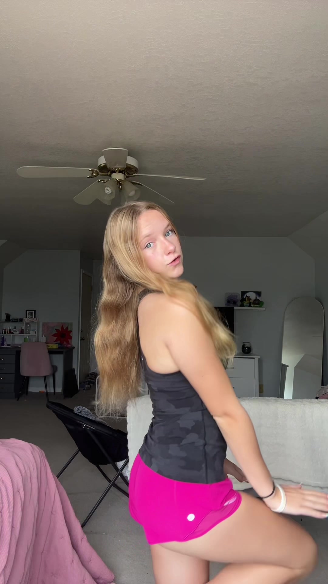 @unicorns are cool🦄🥳🫰😎