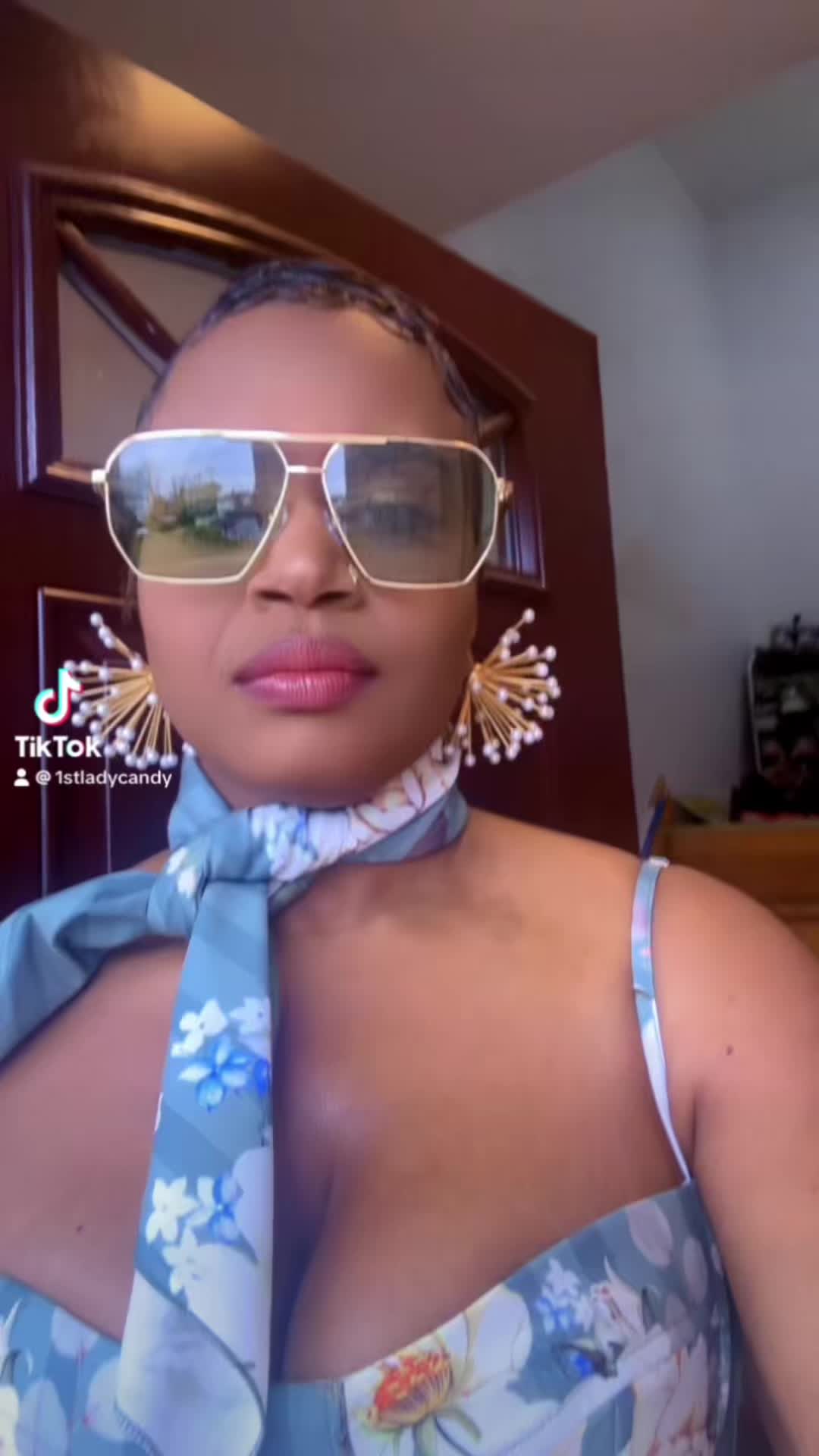 @1stladycandy