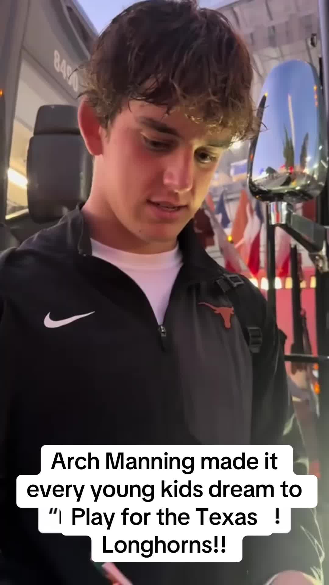 @ToTheHouseSports