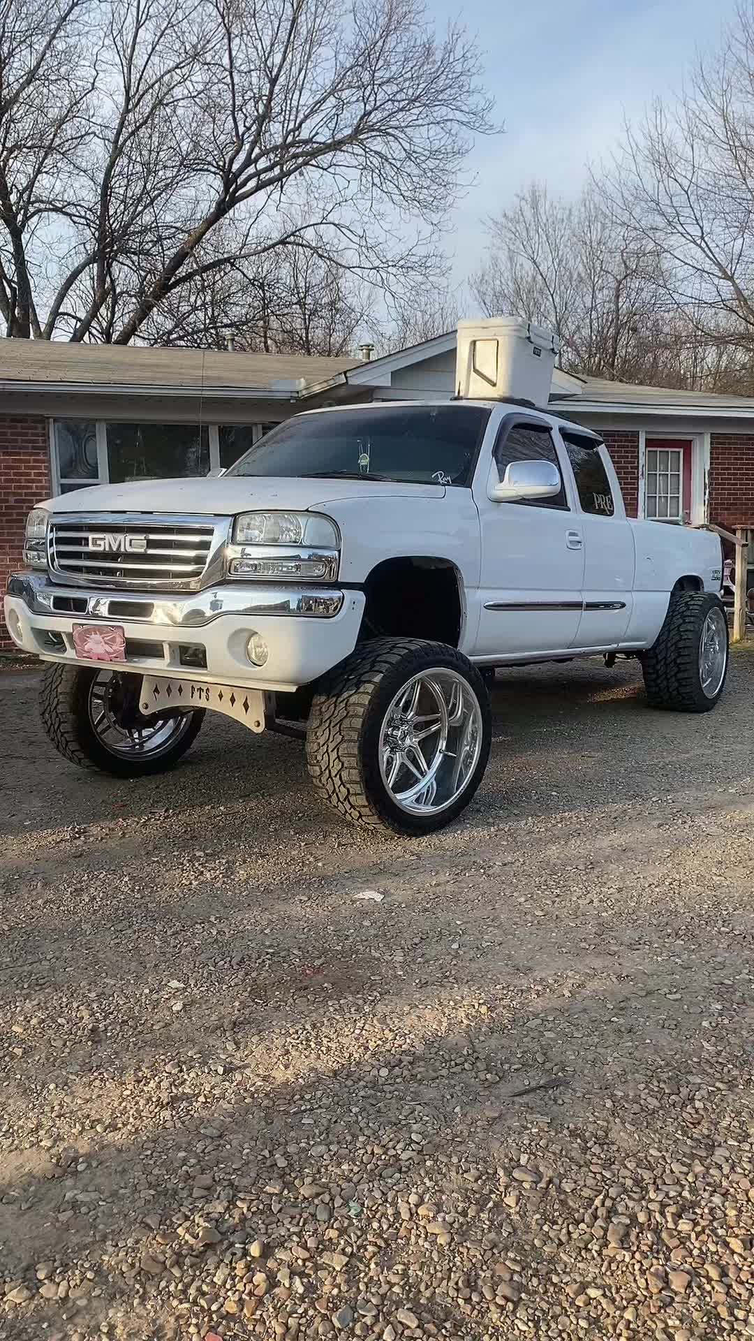 @Roadrunner$