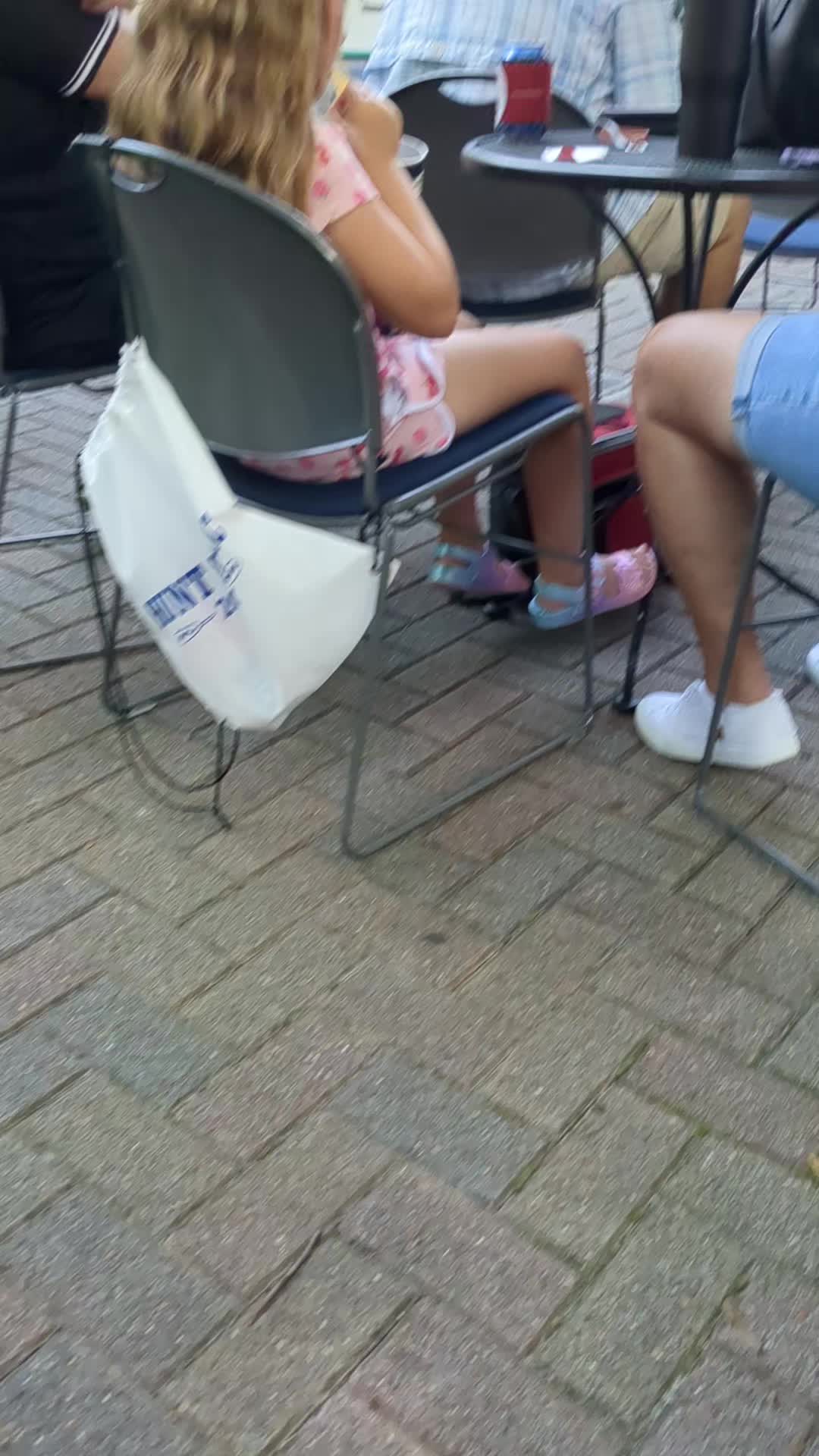 @jenniferthompson44