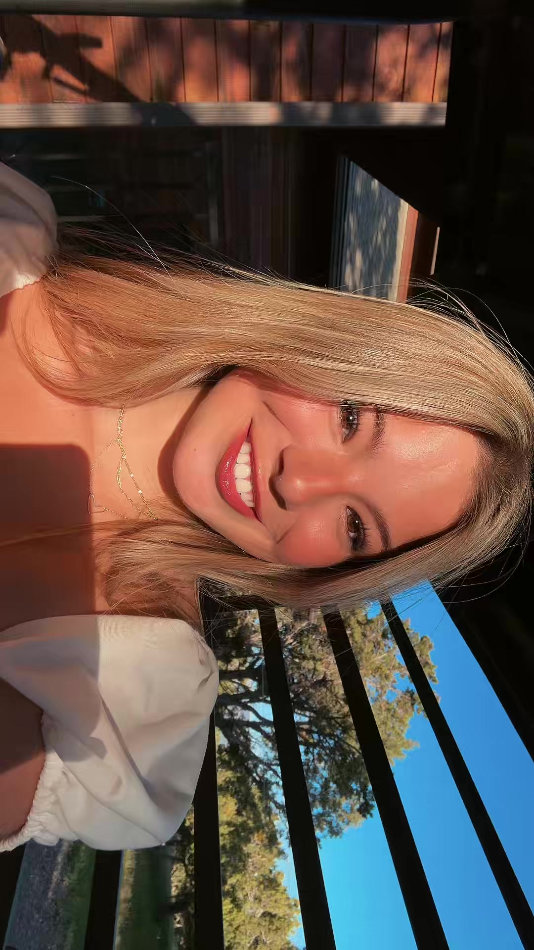@em.rose.06