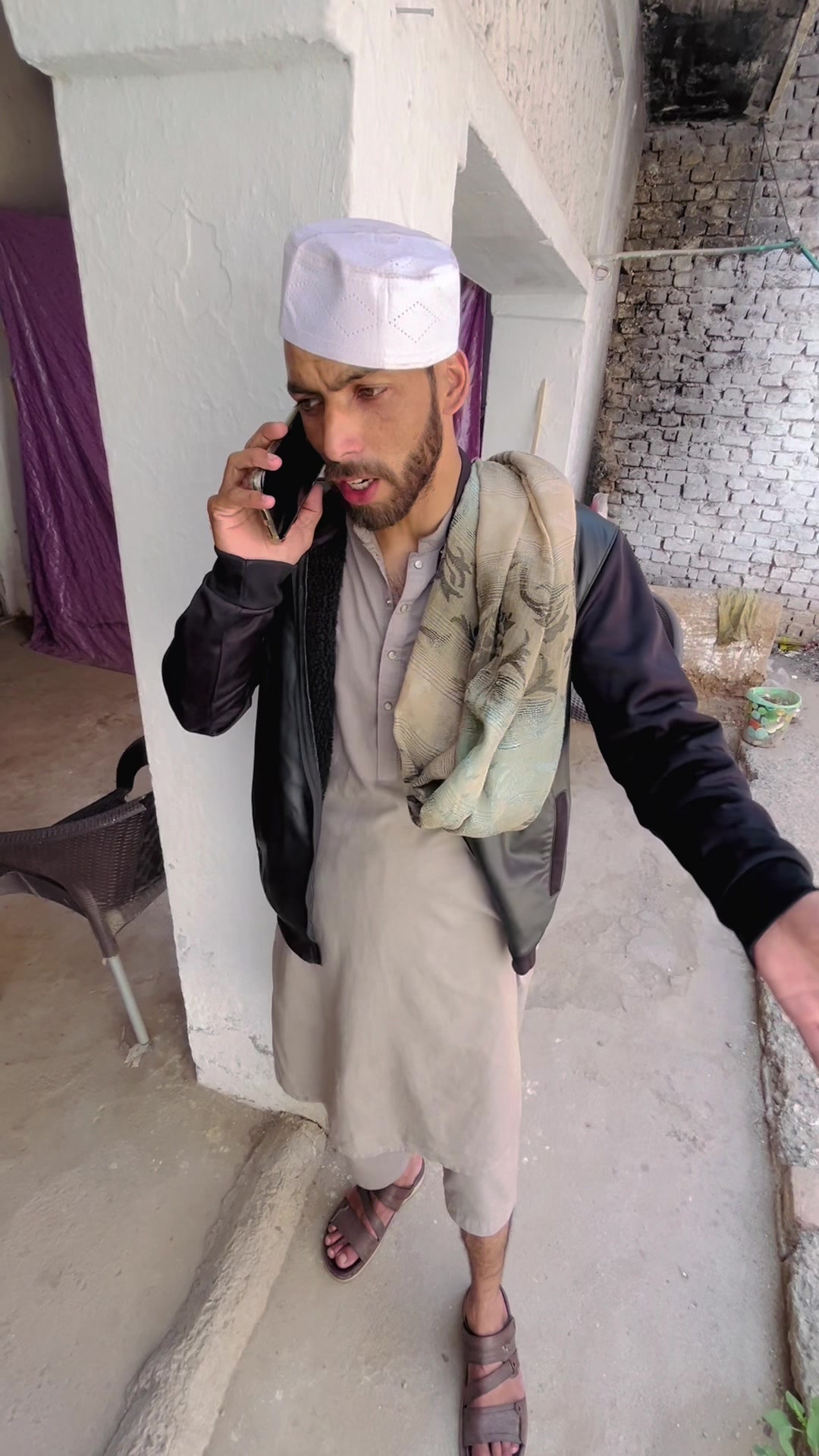 @hasnainshahi_27