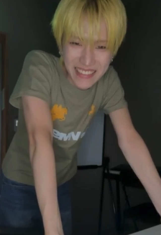 @RW
