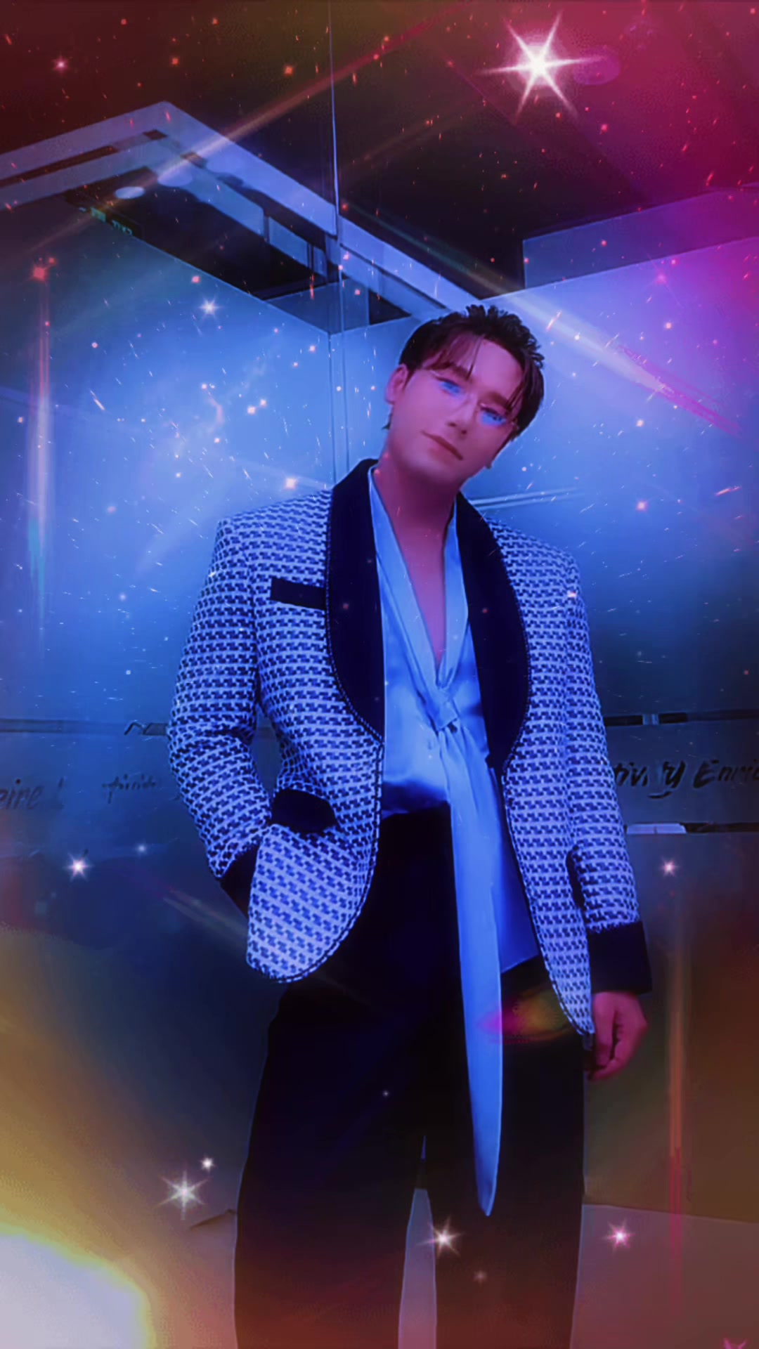@👑т&sup2;-&fnof;&alpha;м&iota;ℓу 🩵Blue🌼Blue🩵