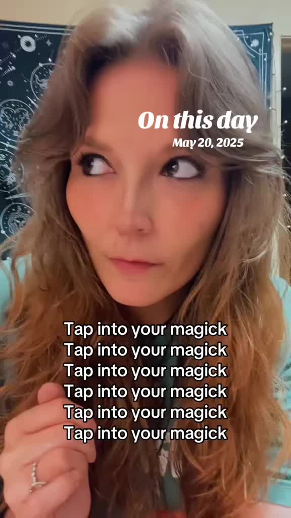 @JackieO’Lantern🕯️🔮🎃