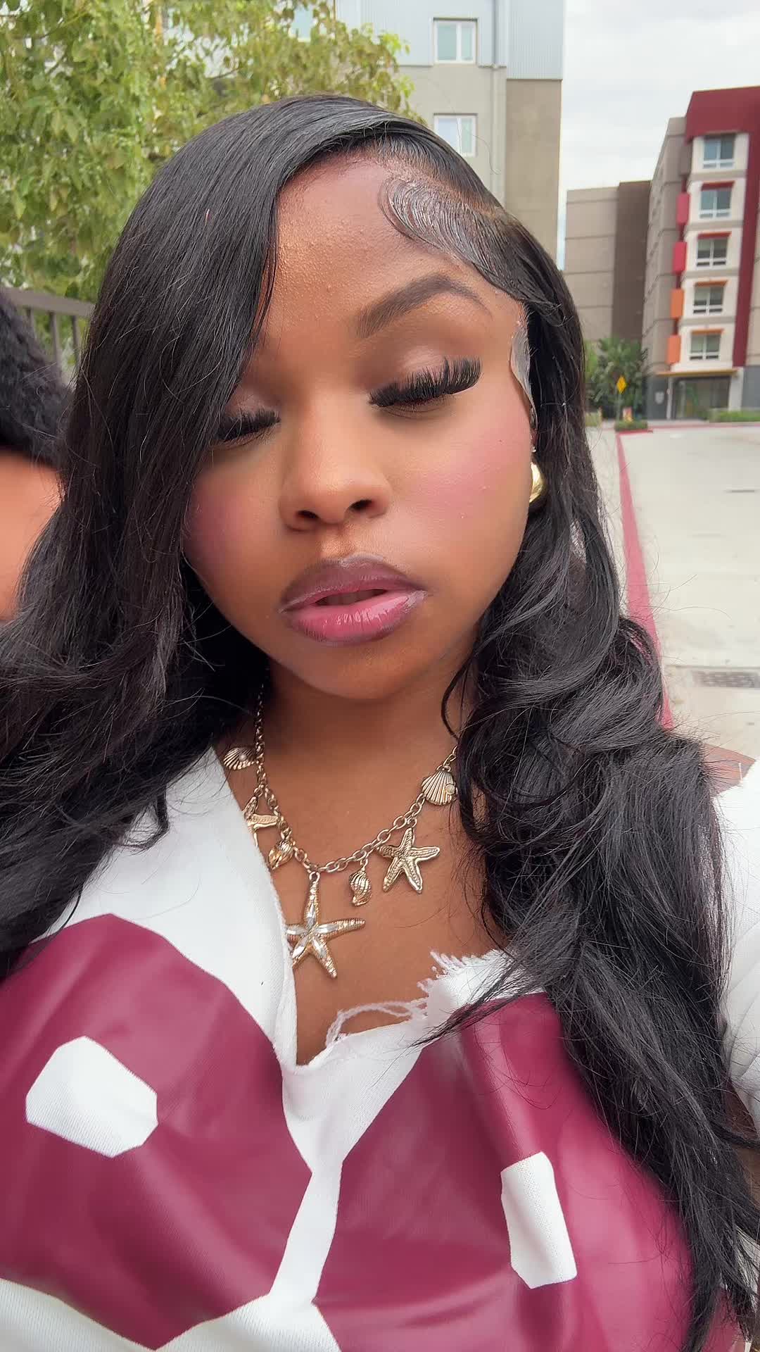 @YT: Tasyalashay