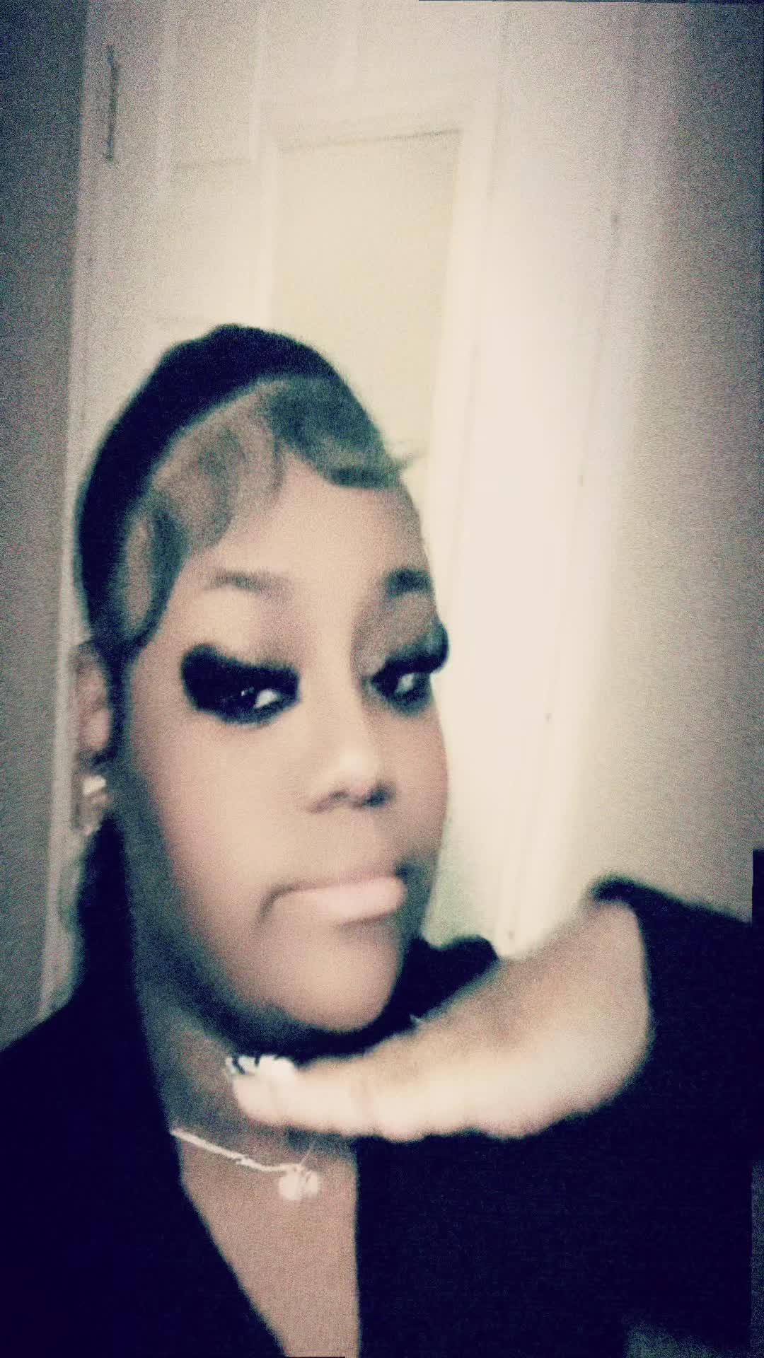 @️