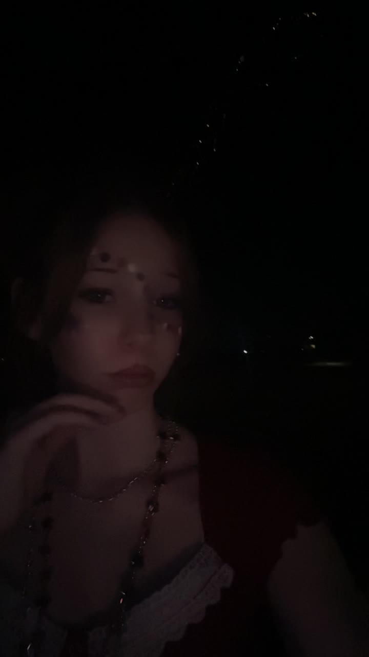 @🪐ꜰᴀᴡɴ🎧