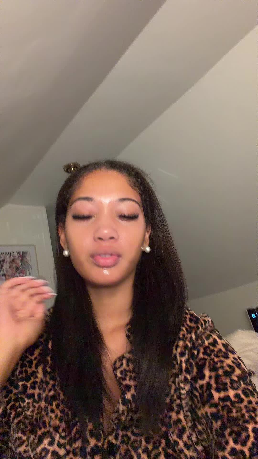 @Jade Perry