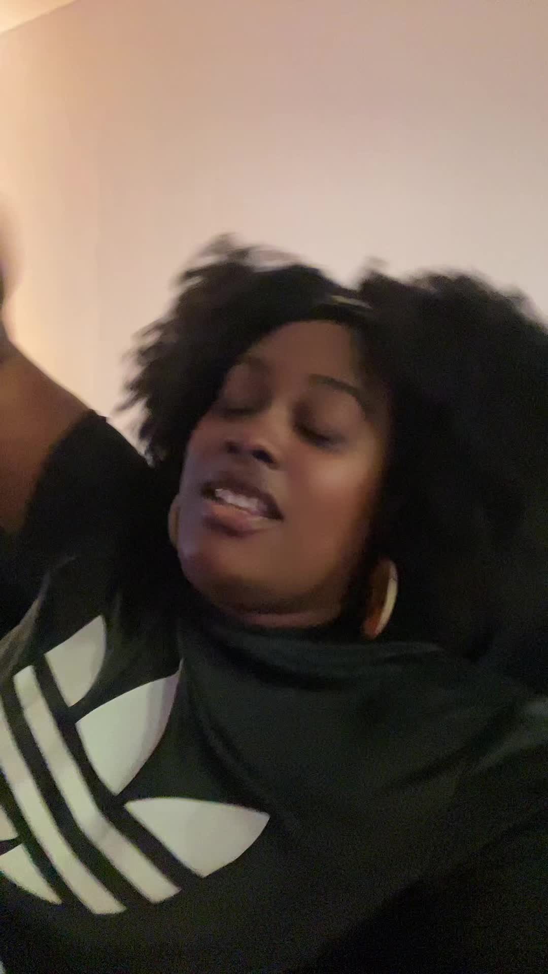@domomoon