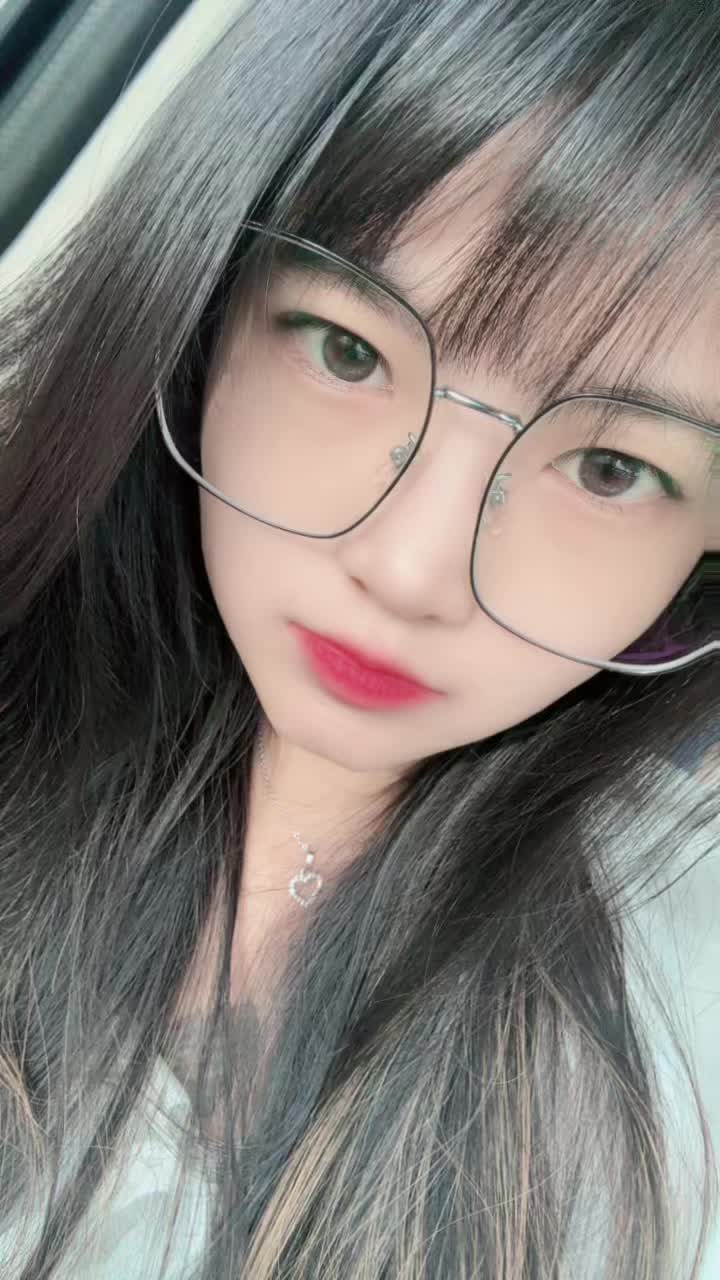 @WoradaSatphanich
