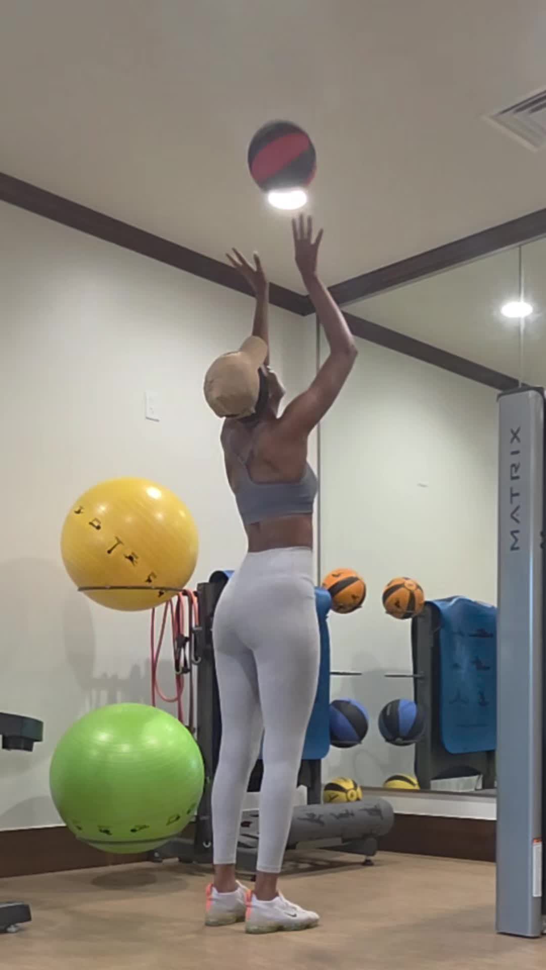 @oneprettilady