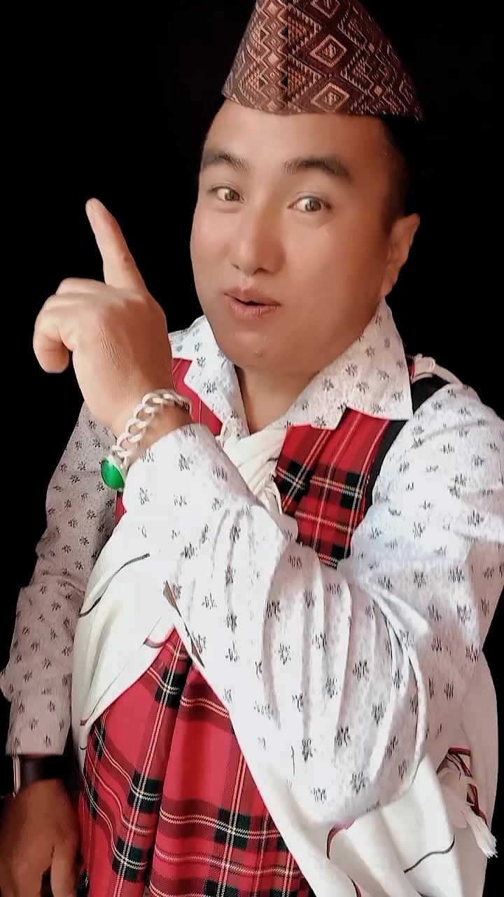 @DEV GURUNG ❤️❤️