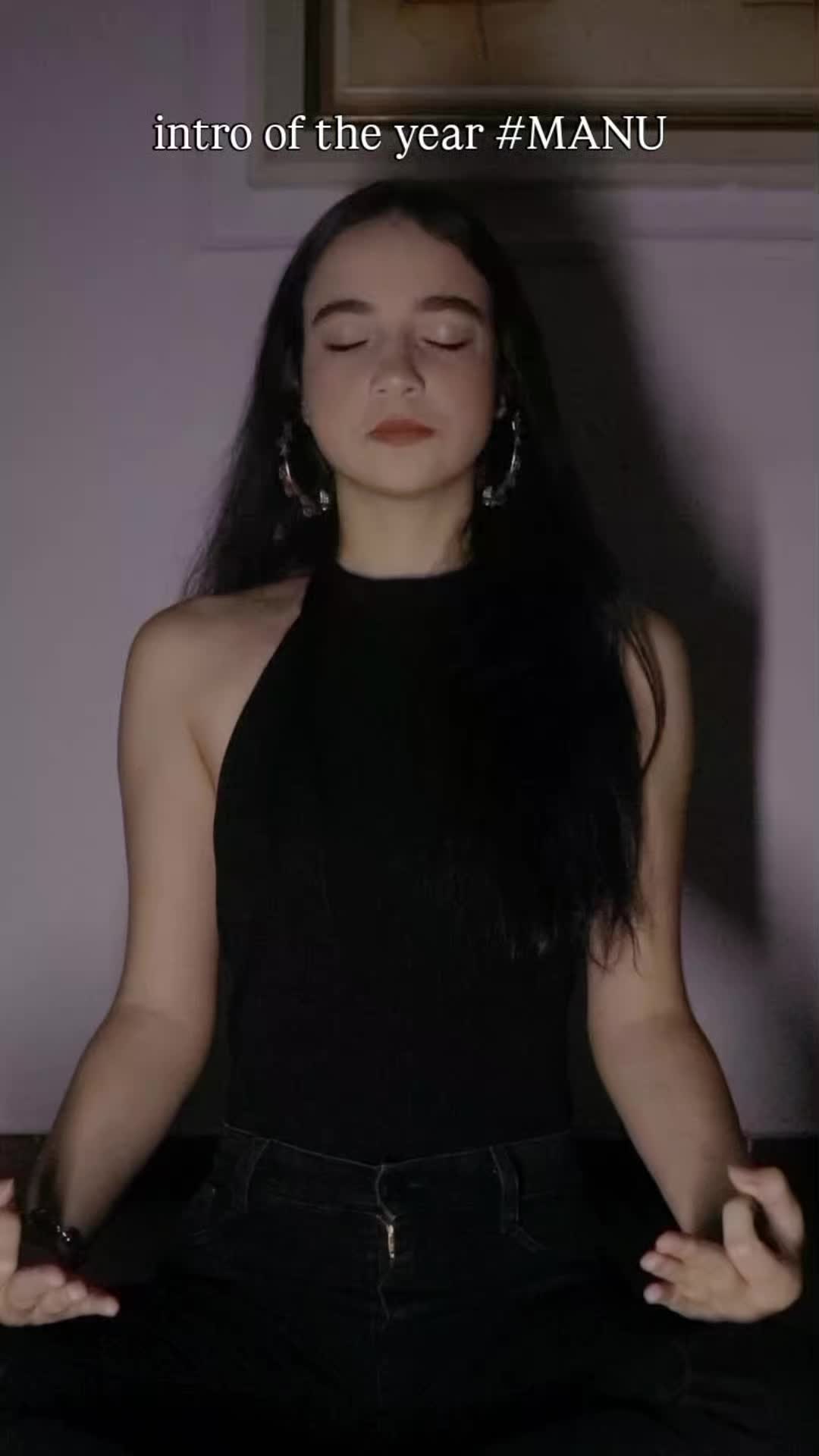 @Manoela Damasceno ✨️