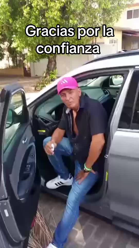 @Noelvis