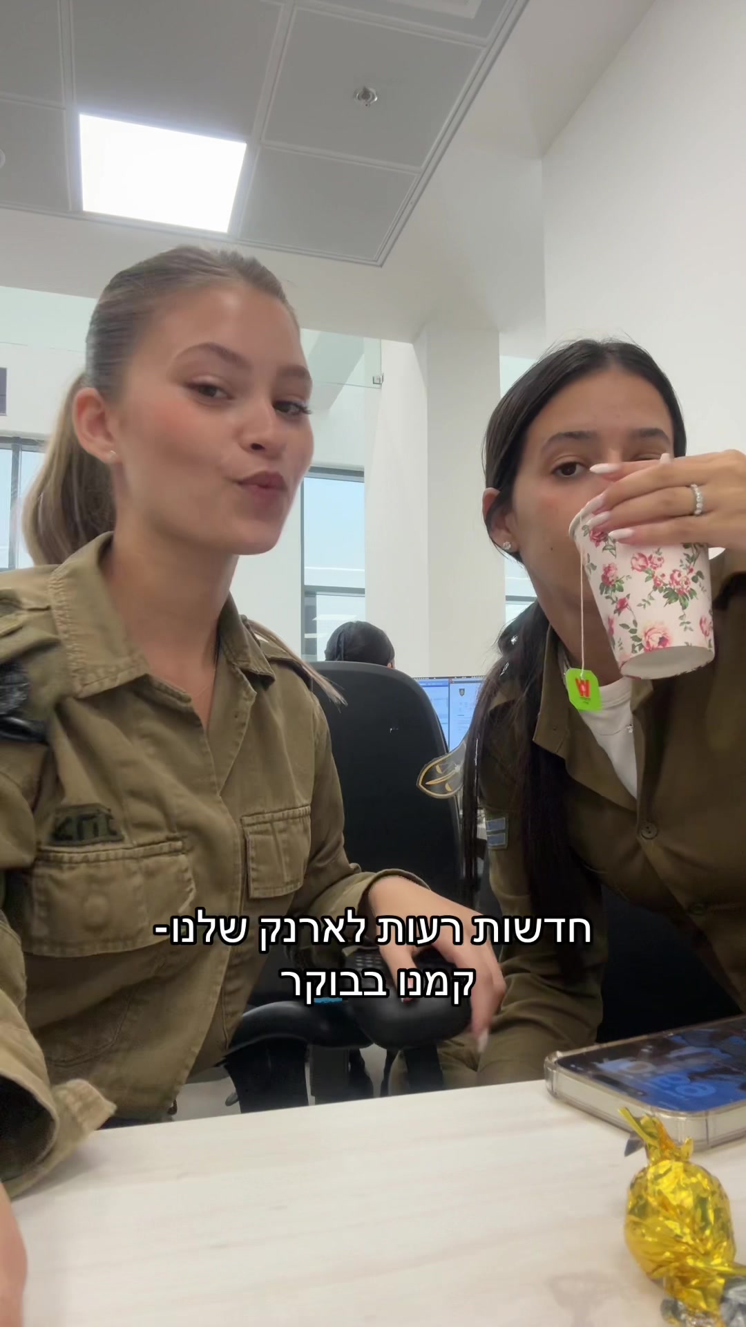 @Eilishaked02