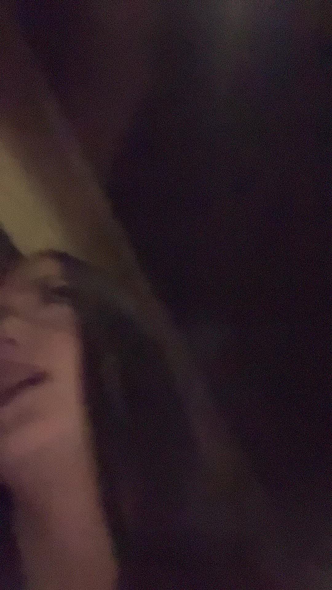 @fiona