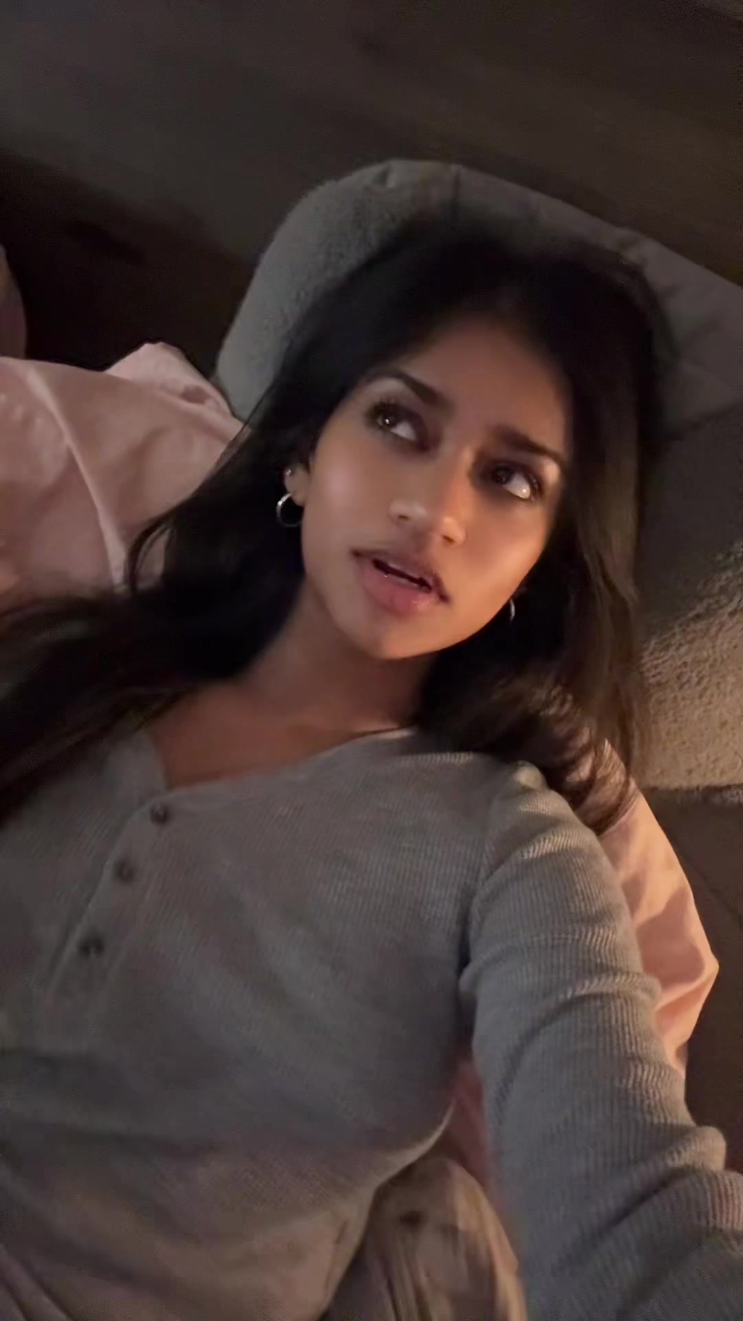 @⛤