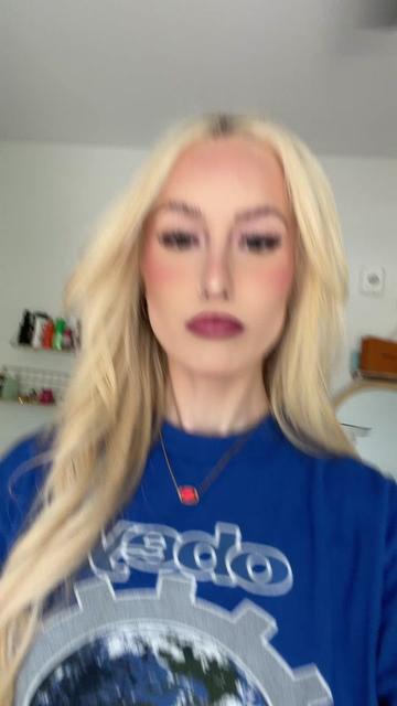 @Liliana