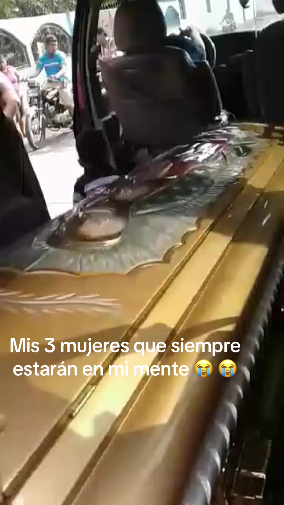 @Kiara Cruz