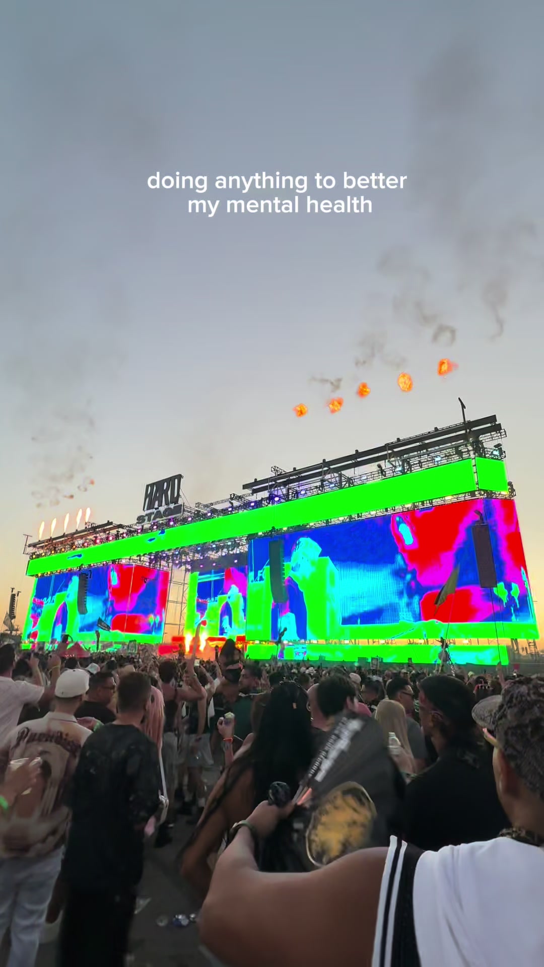 @hennybearr